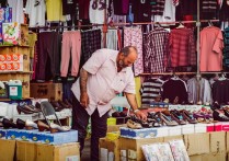 什麼是消費主義？概念、特徵、類型、 原因與後果、 範例