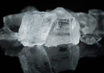 什麼是固態？概念、物理特性、範例