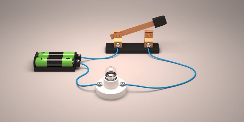 什麼是串聯電路？組成元件、與並聯電路的差異和範例