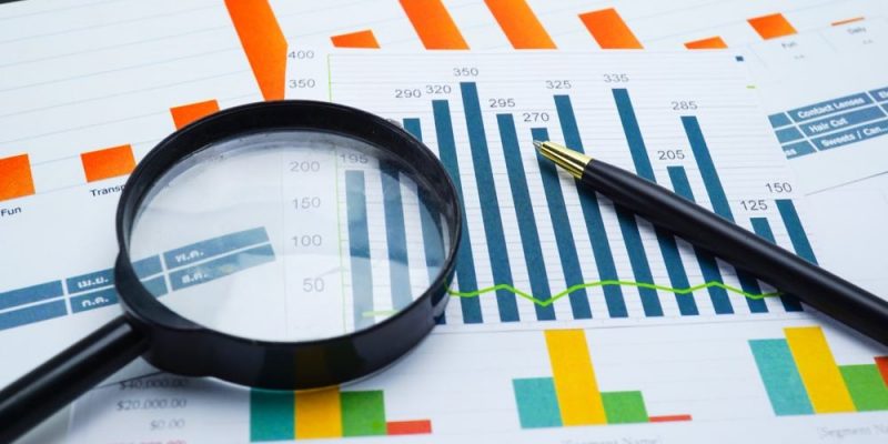什麼是推論統計？概念、特徵、用途、範例和描述性統計資料