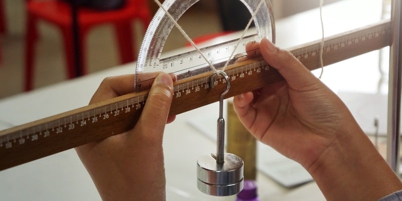 物質的密集和廣泛特性是什麼？概念、有何不同、類別示例