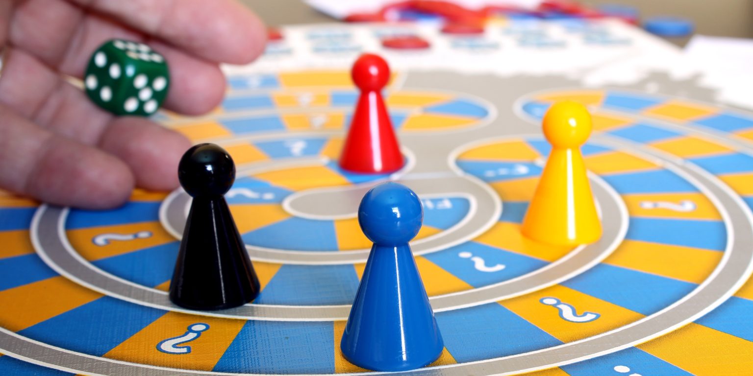 什麼是遊戲？概念、特徵、重要性、類型和範例