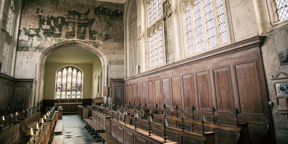 什麼是宗教背景內外的偶像崇拜？概念、特徵、例子