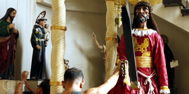 什麼是宗教背景內外的偶像崇拜？概念、特徵、例子