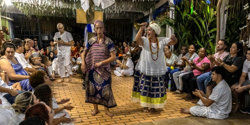 什麼是烏姆班達宗教？概念、特徵、起源、信仰、儀式和精神導師