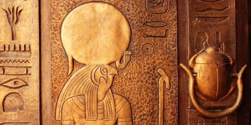 古埃及神話中的阿努比斯是誰？概念、特徵、象徵符號