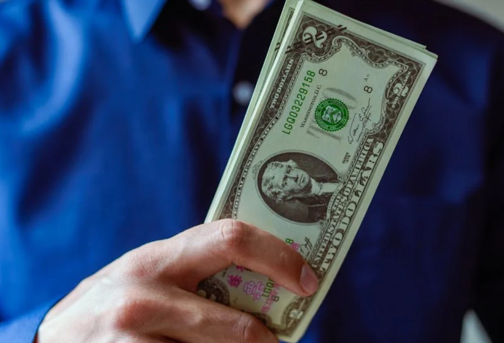 什麼是投資基金？概念、組成、類型、 優點與缺點