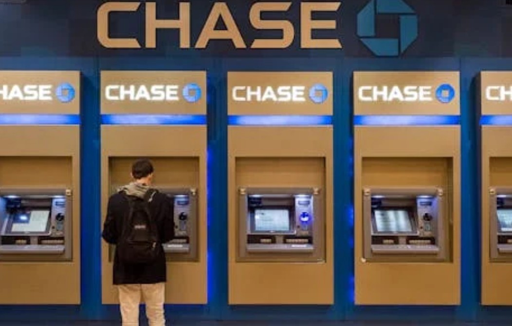 什麼是投資銀行?概念、特徵、職能、範例 什麼是投資銀行?概念、特徵、職能、範例