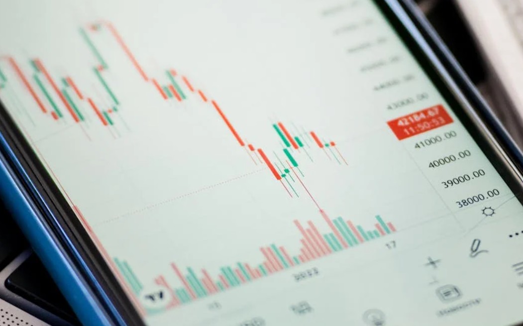 什麼是金融市場？概念、特徵、主要功能