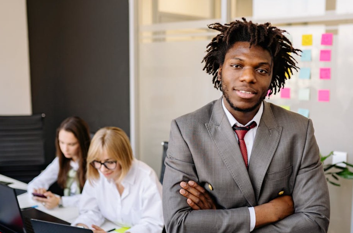 什麼是指揮統一？概念、目標、 優點與優點 、範例