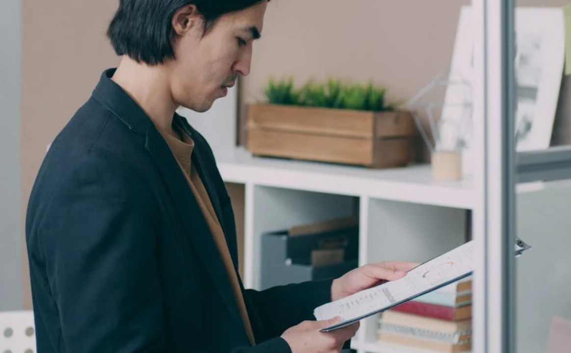 什麼是履歷？概念、特徵、結構 、類型、 範例