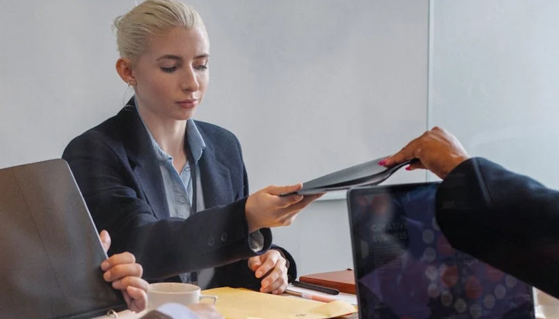 什麼是採購？概念、功能 、類型 、採購物流 、範例