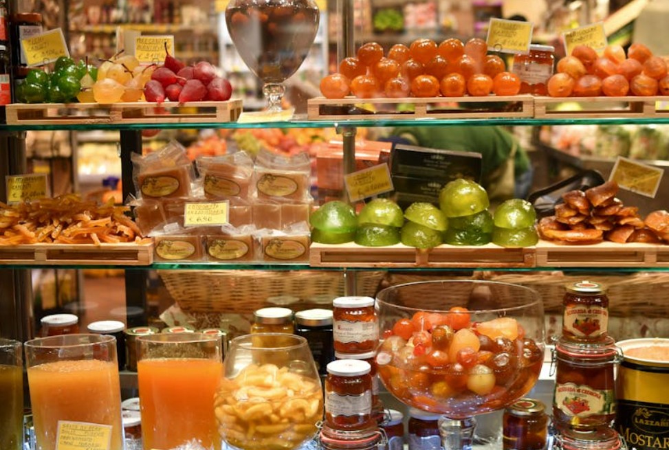 什麼是財政赤字？概念、特徵、成因 、後果 、資金來源、範例