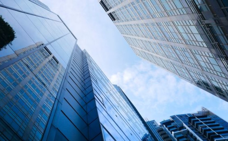 什麼是商業企業？概念、特徵、範例